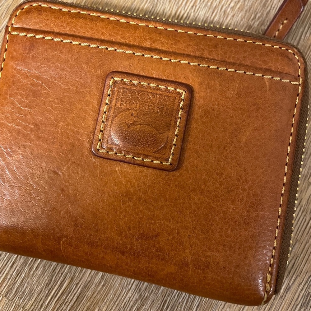 Dooney & Bourke Natural Leather Wallet
